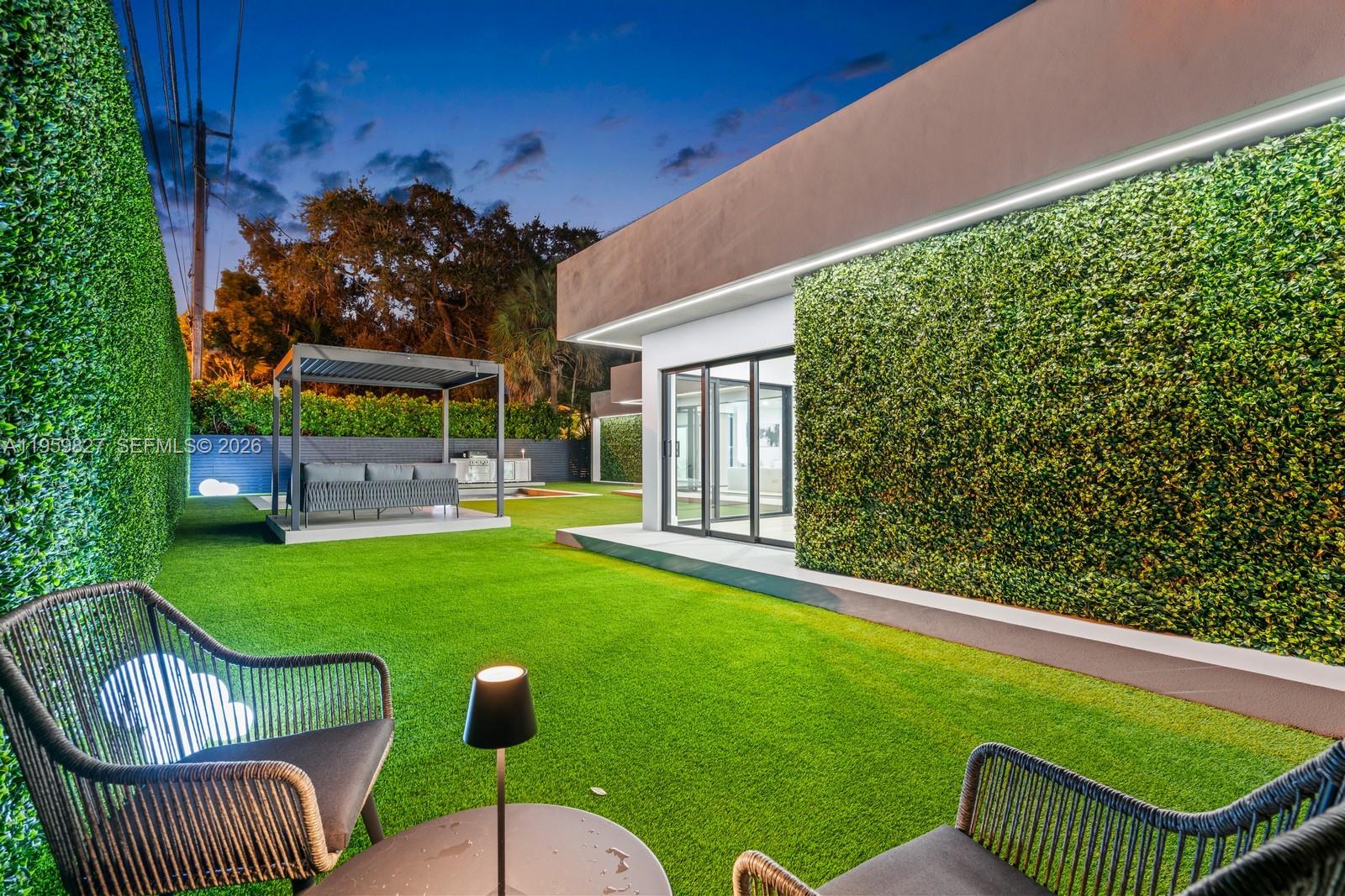 BAY HEIGHTS 1ST ADDN - Residential