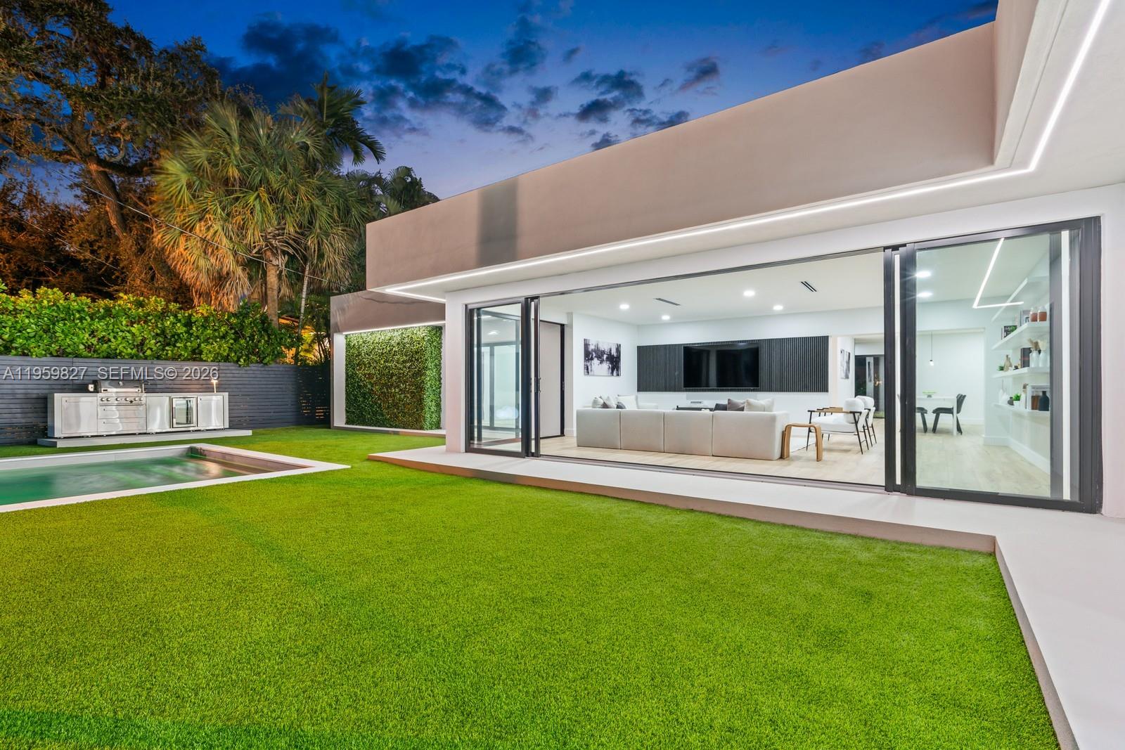 BAY HEIGHTS 1ST ADDN - Residential