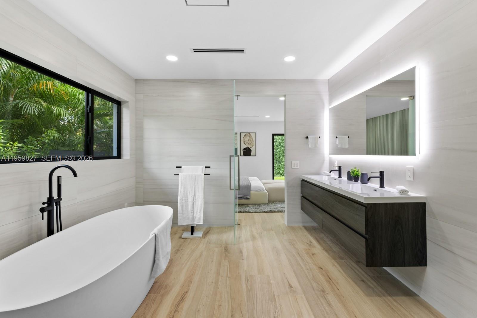 BAY HEIGHTS 1ST ADDN - Residential