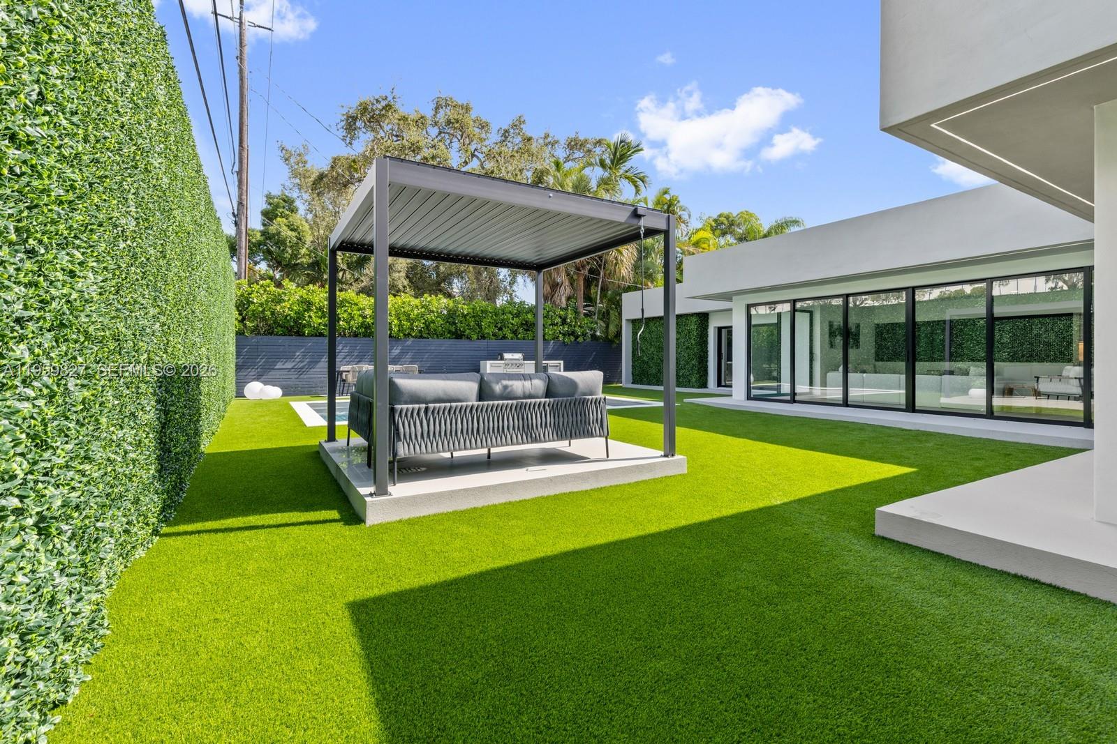 BAY HEIGHTS 1ST ADDN - Residential