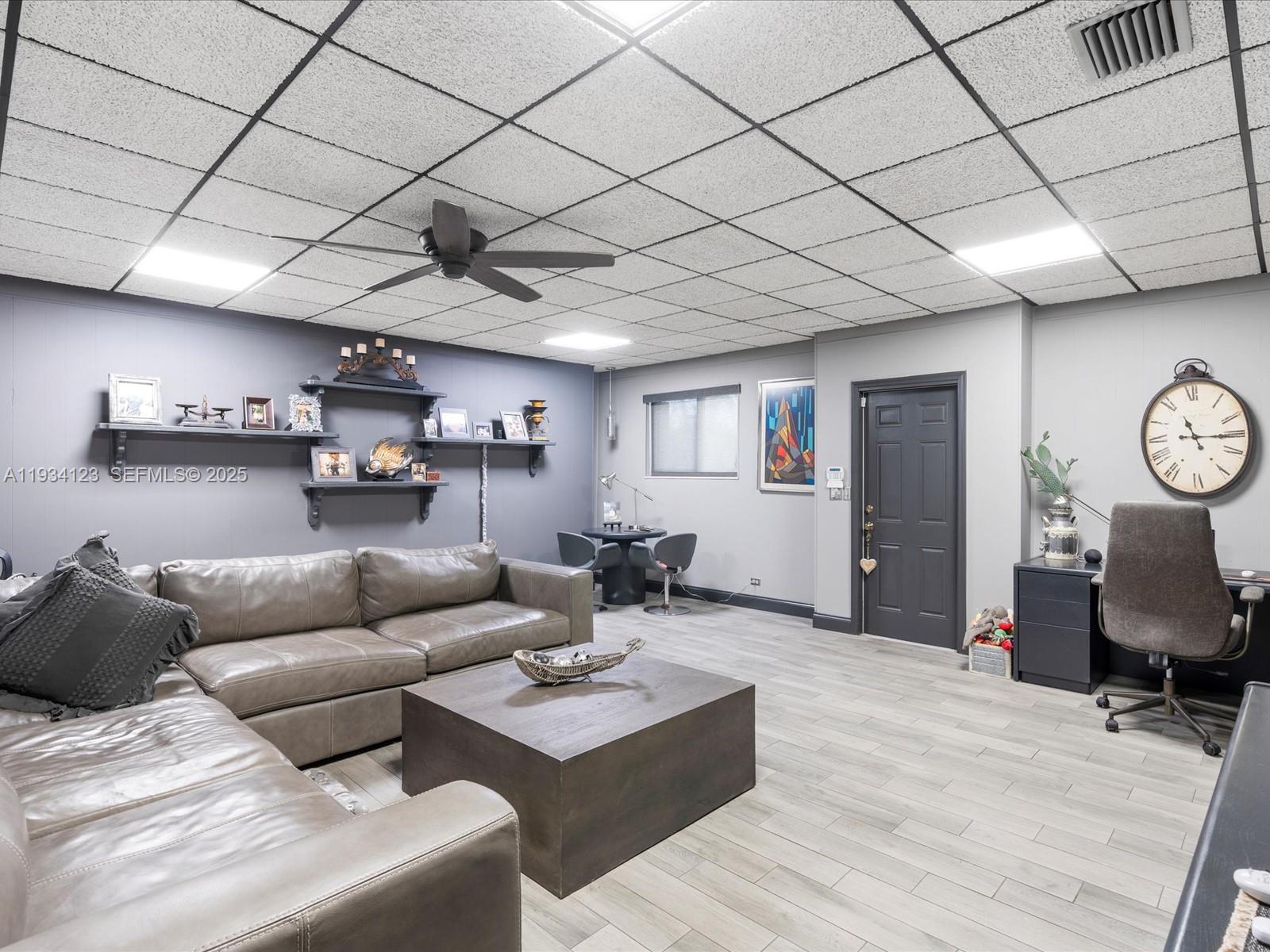 GOLDEN ISLES SEC A REV PL - Residential