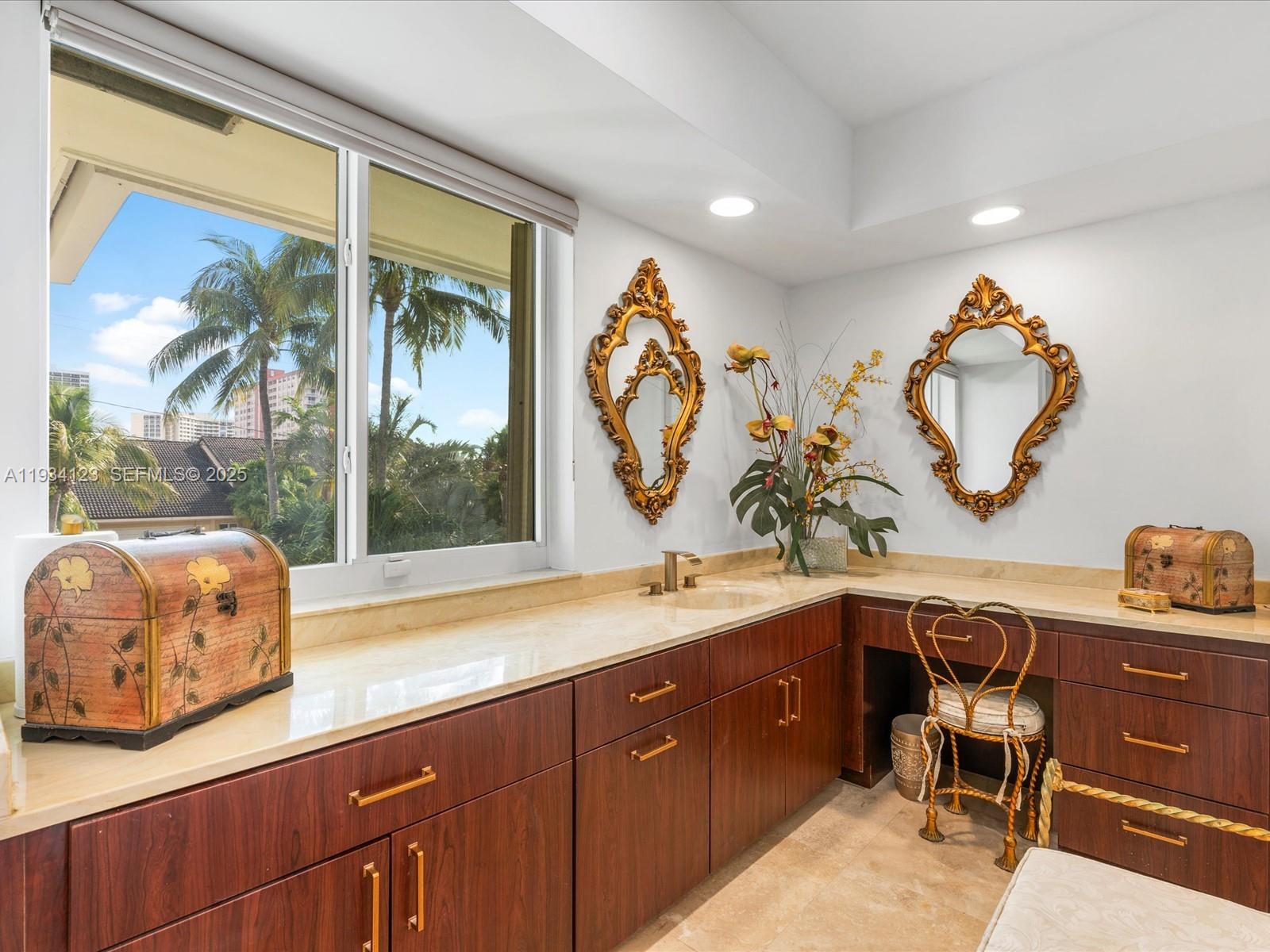 GOLDEN ISLES SEC A REV PL - Residential