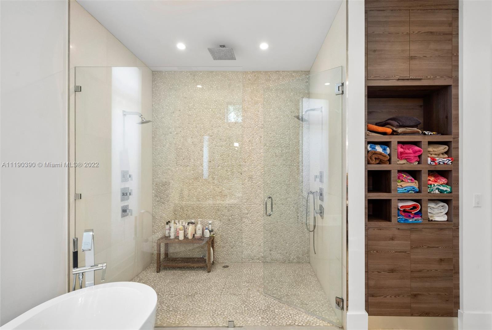 PALM MIAMI HEIGHTS REV - Residential