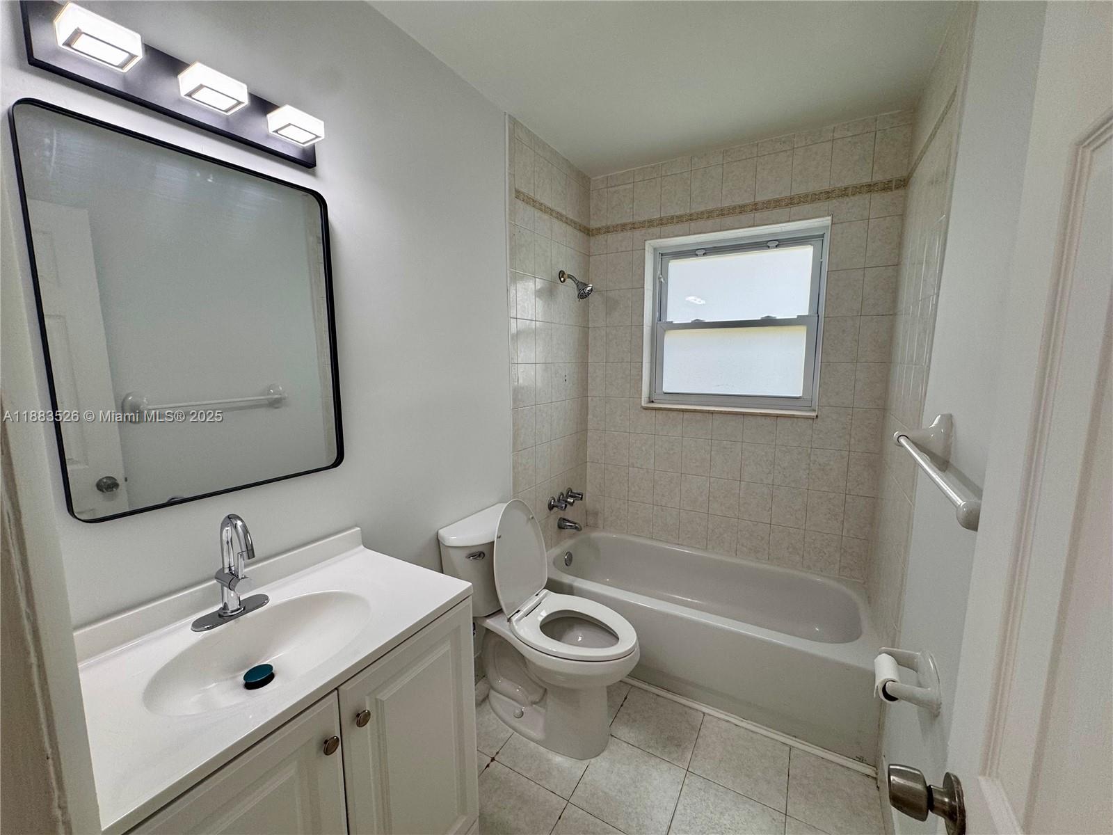 SEABOARD PARK - Residential Lease
