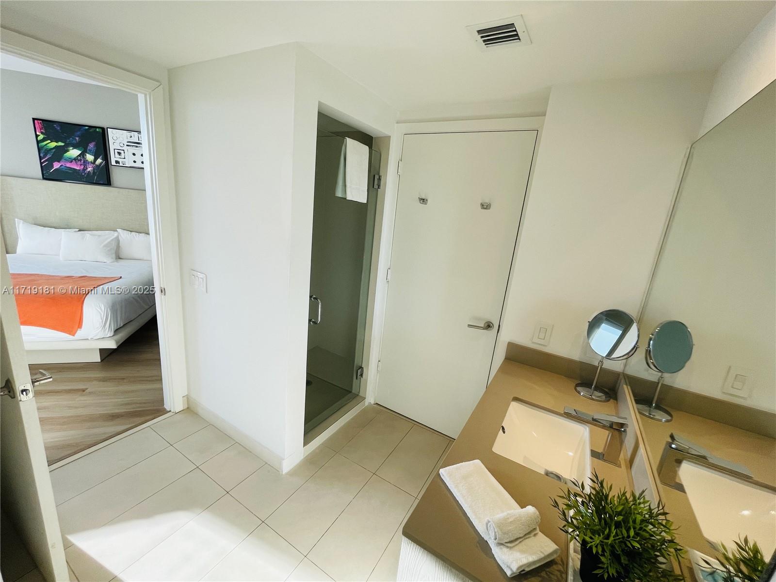 4111 SOUTH OCEAN DRIVE CO - Residential