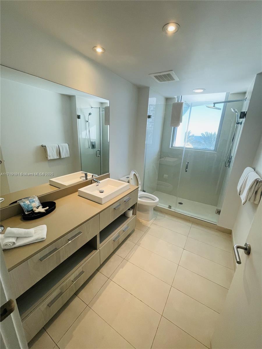4111 SOUTH OCEAN DRIVE CO - Residential