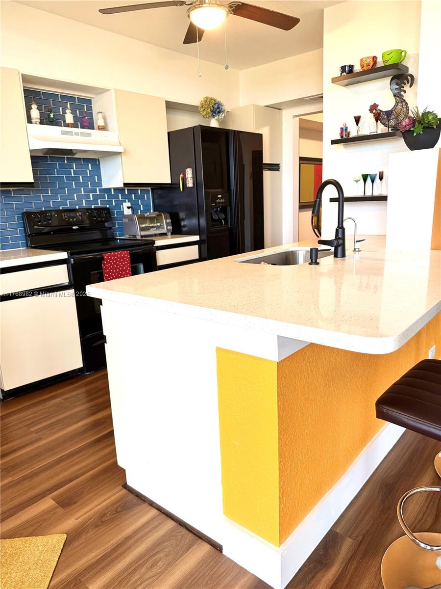 ENVIRON TOWERS II CONDO - Residential