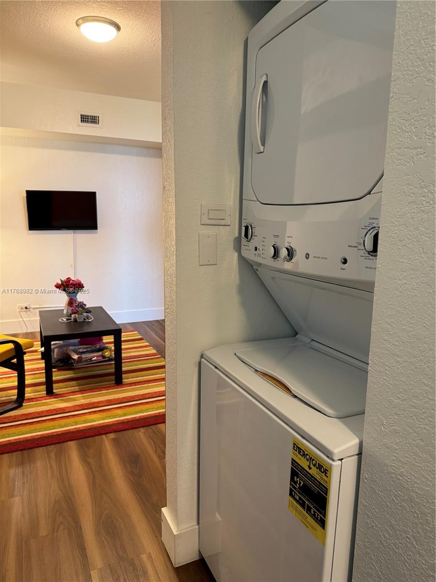 ENVIRON TOWERS II CONDO - Residential