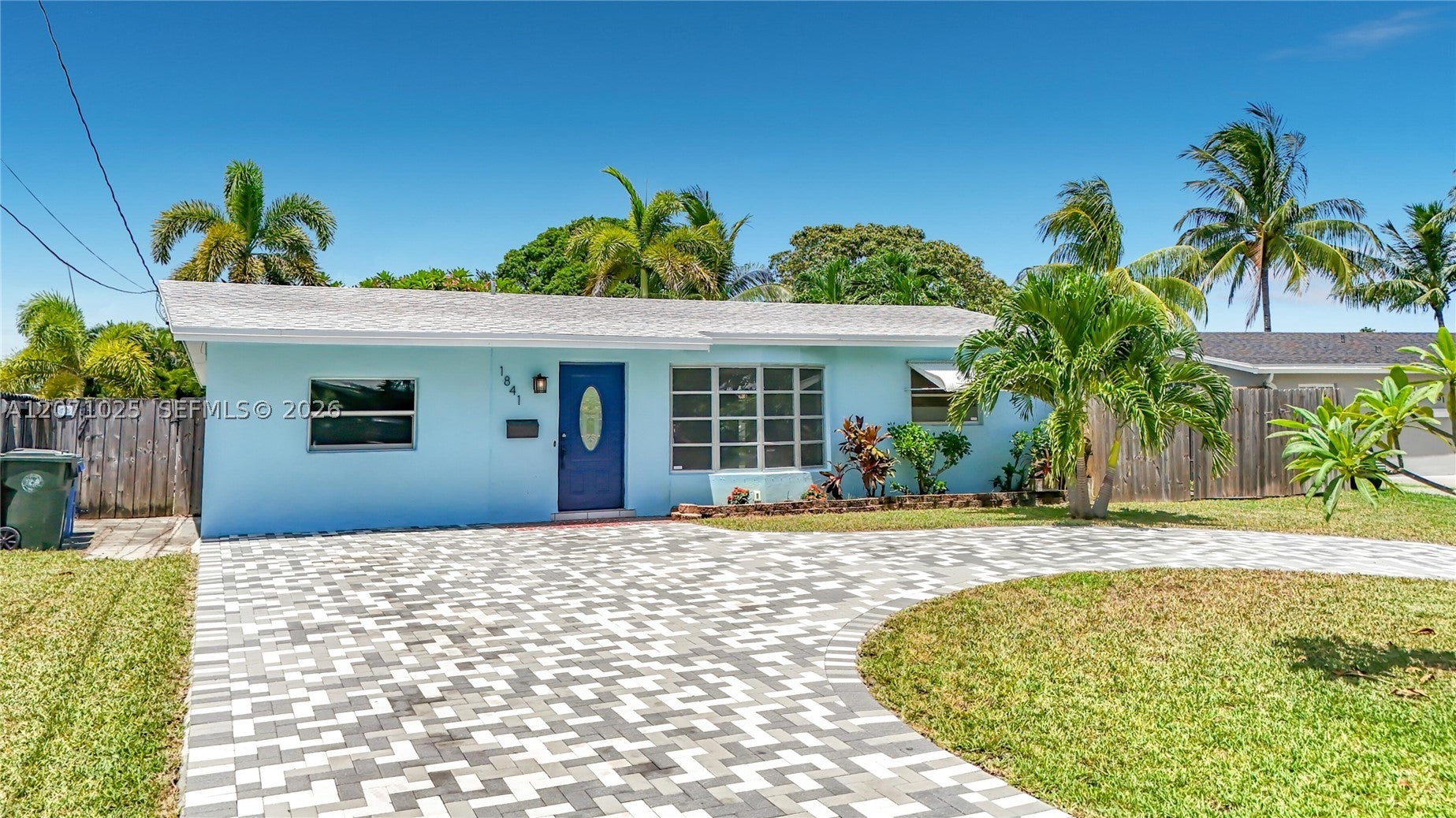 1841 NW 33rd Ct