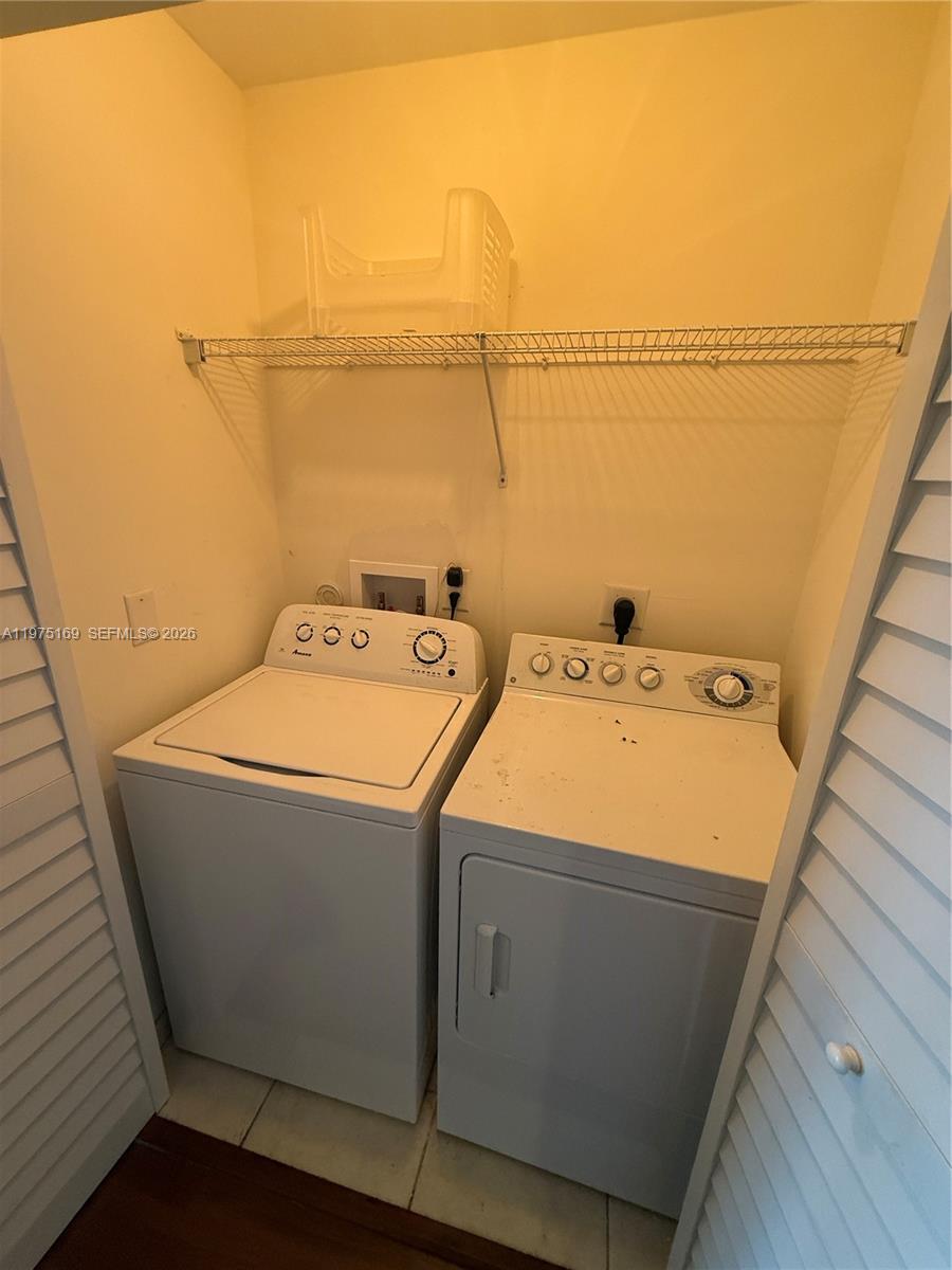 AVENTURA MARINA CONDO NUM - Residential Lease