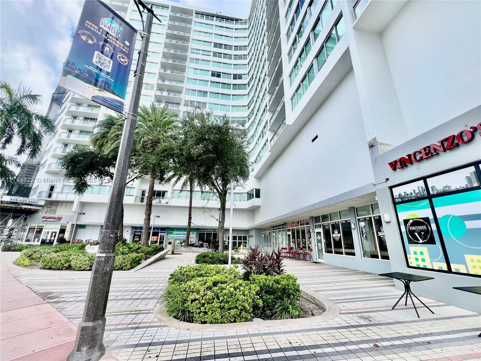 BURLEIGH HOUSE CONDO - Residential