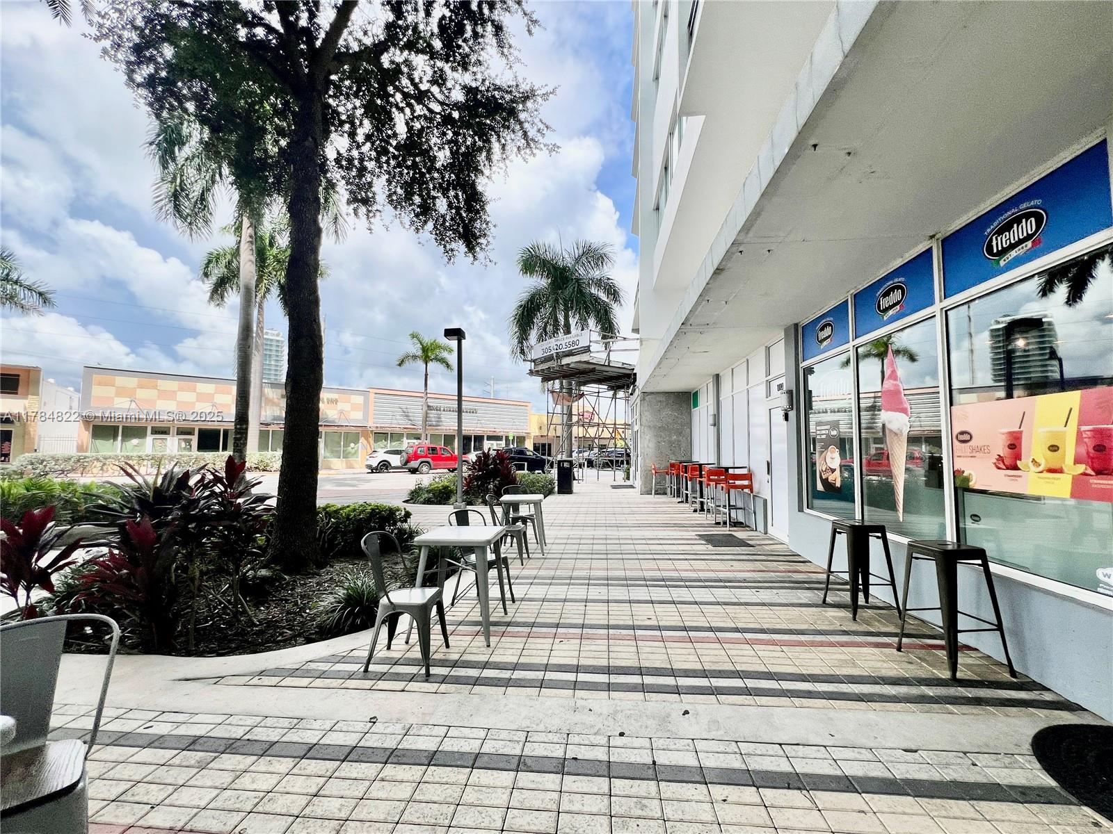 BURLEIGH HOUSE CONDO - Residential