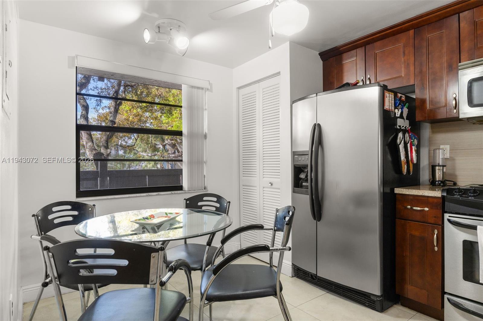 COLONY POINT 2 CONDO - Residential