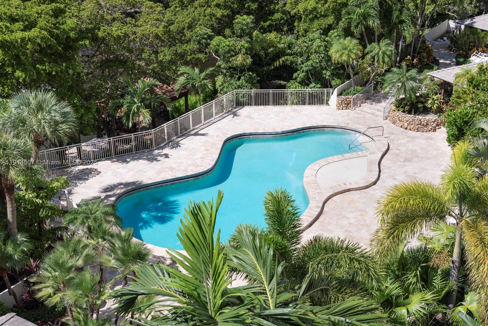 TOWERS OF QUAYSIDE CONDO - Residential Lease