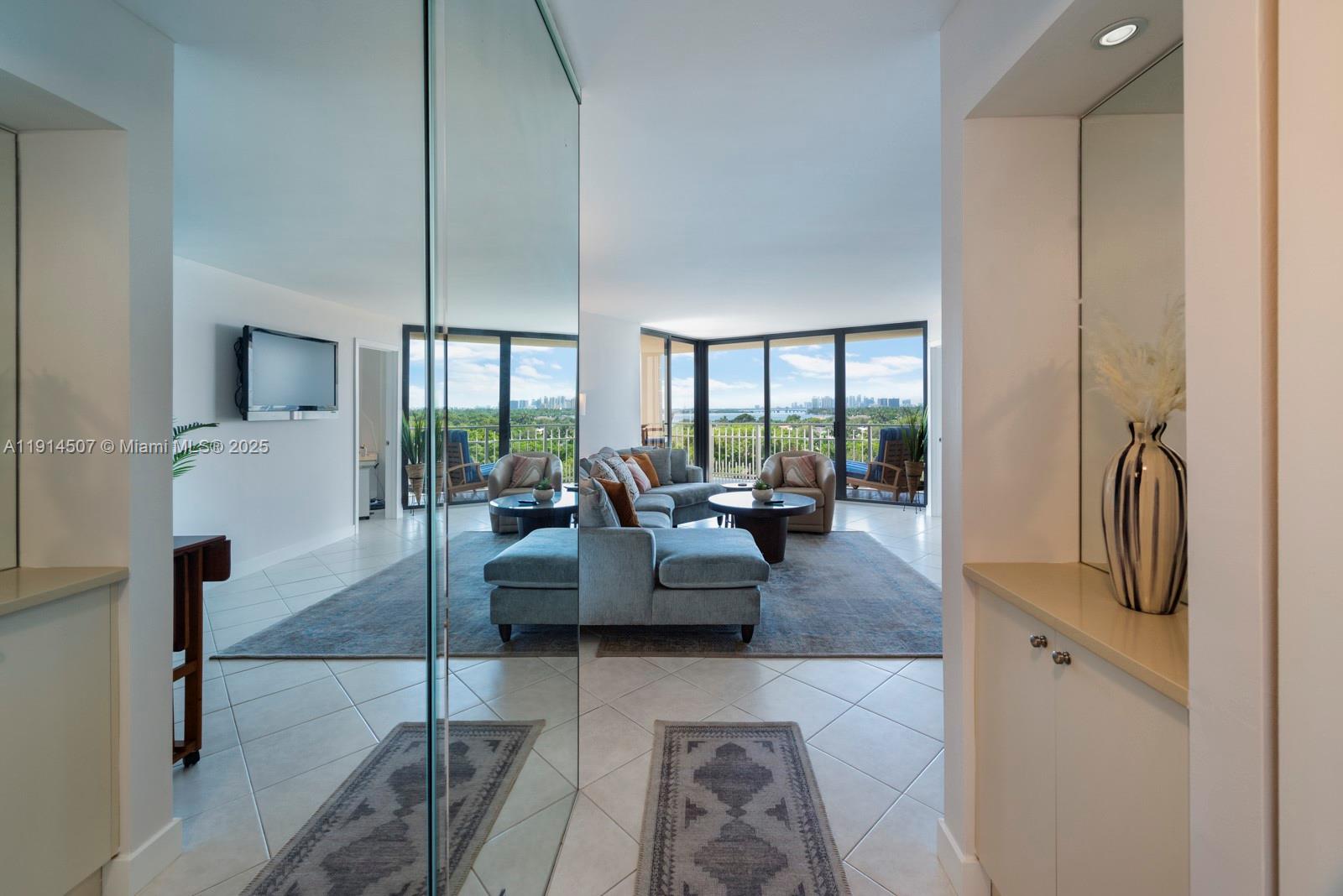 TOWERS OF QUAYSIDE CONDO - Residential Lease