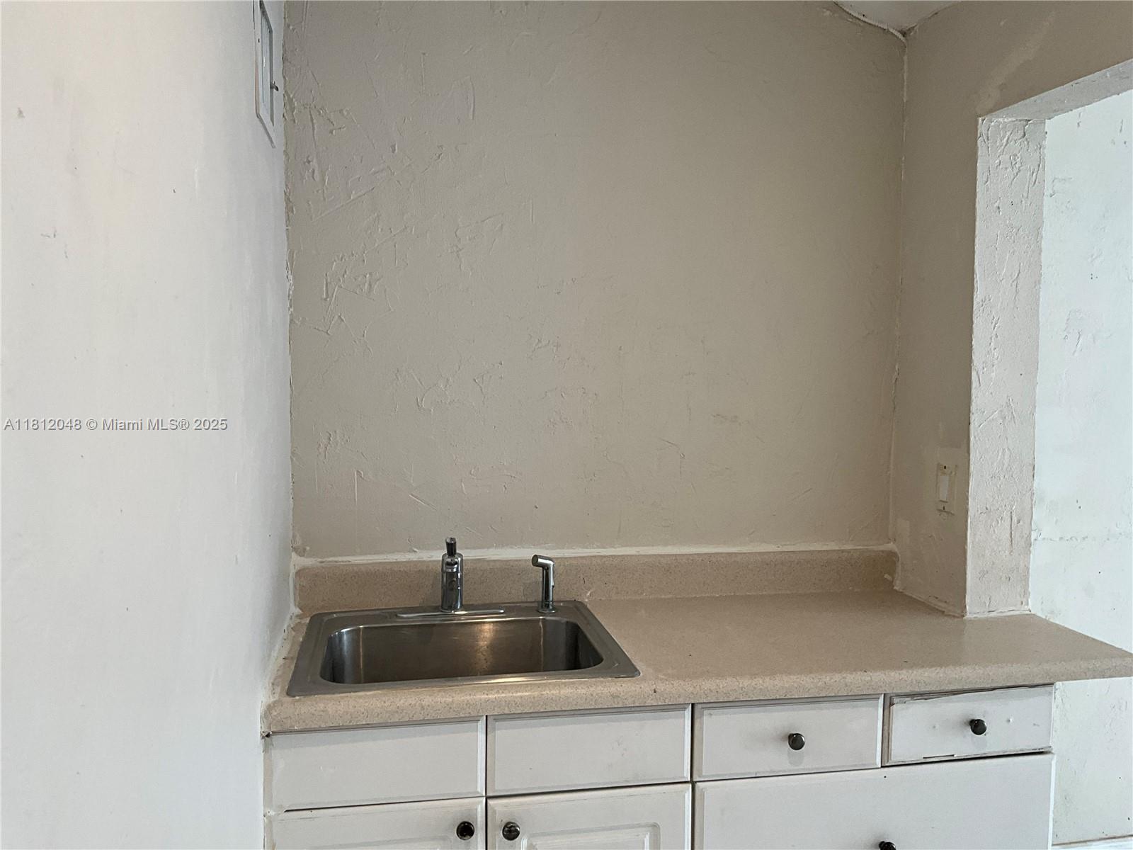 BUENA VISTA HEIGHTS EXTEN - Residential Lease