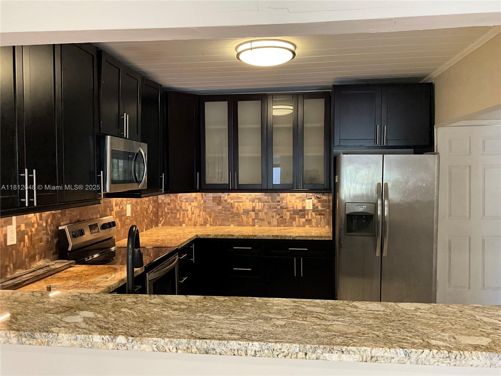 418 NW 48th St 1