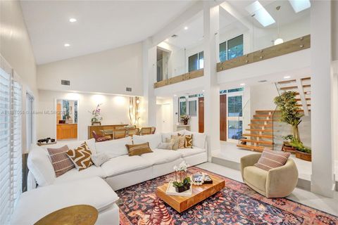 2360 Tigertail Ave Miami FL 33133