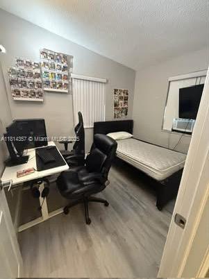 WESTWOOD LAKE 2ND ADDN - Residential Lease