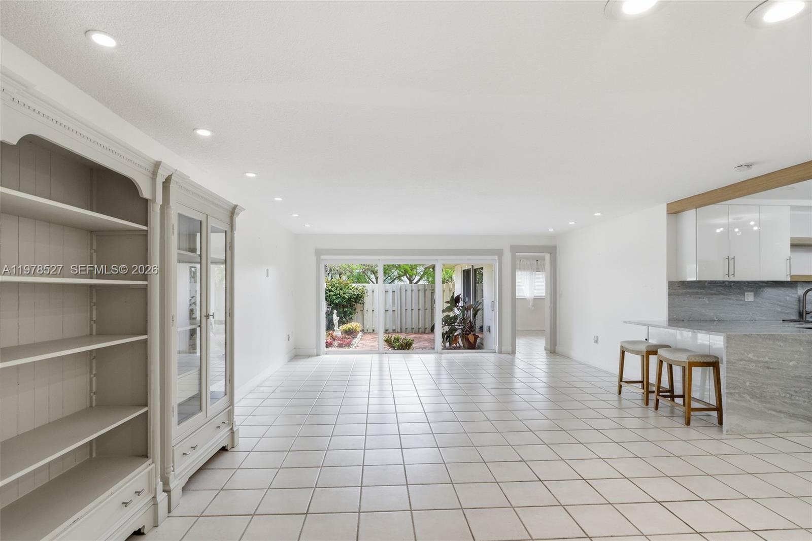 KINGS CREEK - Residential Lease