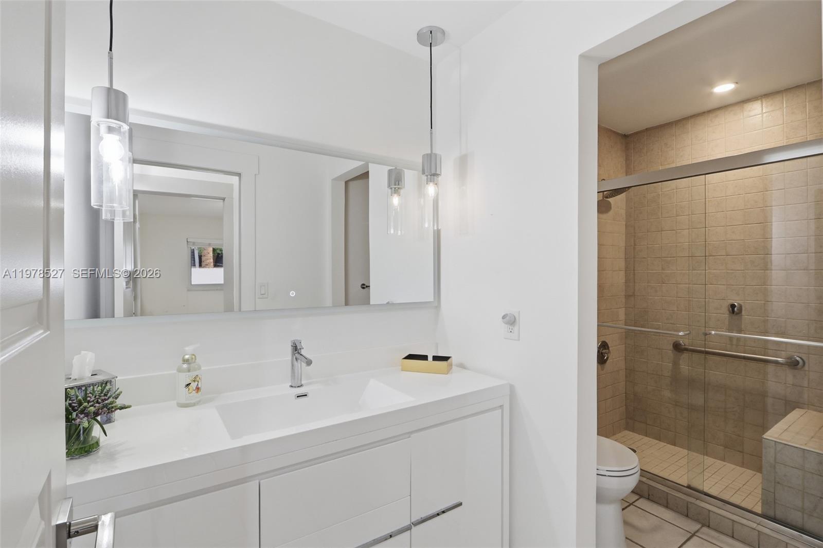 KINGS CREEK - Residential Lease