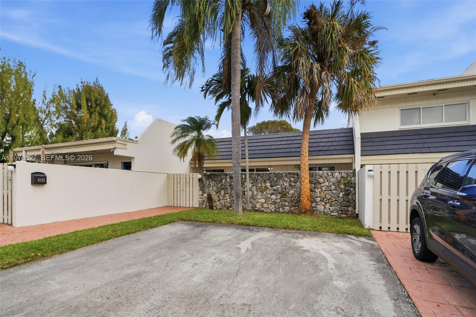 KINGS CREEK - Residential Lease