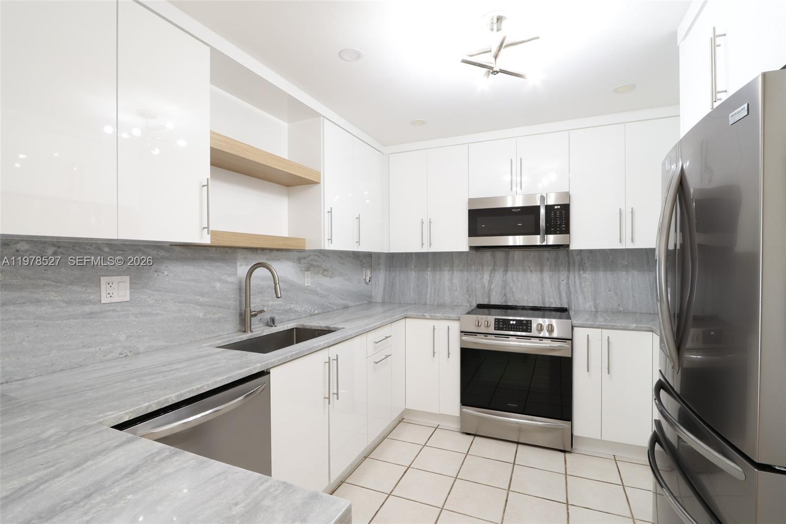 KINGS CREEK - Residential Lease