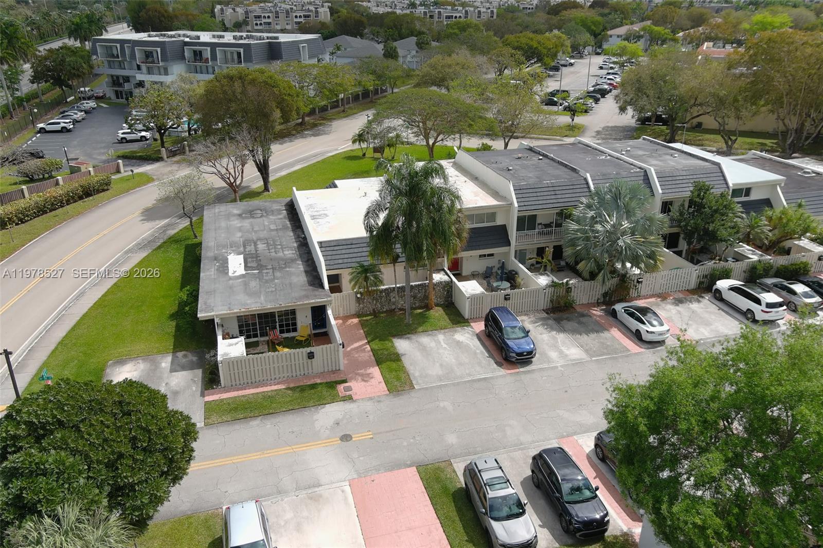 KINGS CREEK - Residential Lease