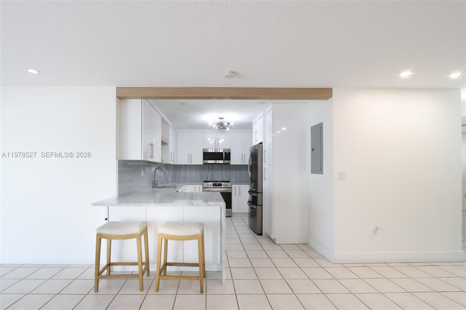 KINGS CREEK - Residential Lease