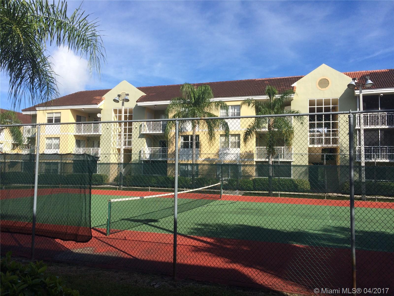 LE CLUB AT OLD CUTLER CON - Residential Lease
