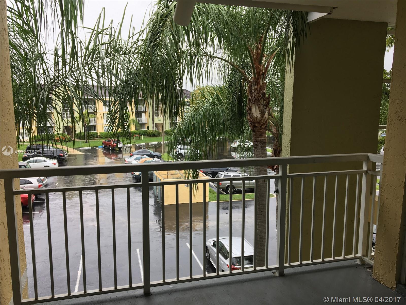 Great Rental!!! Clean and fresh paint, washer / dryer in the unit. New stainless steals appliances and shower doors. 1 assigned parking space close to the unit. Exclusive community with great amenities including pool, playground, tennis courts, gym, BBQ areas and a gated/guarded entrance. Please allow 2 weeks for condo application process and HOA approval. Easy to show!