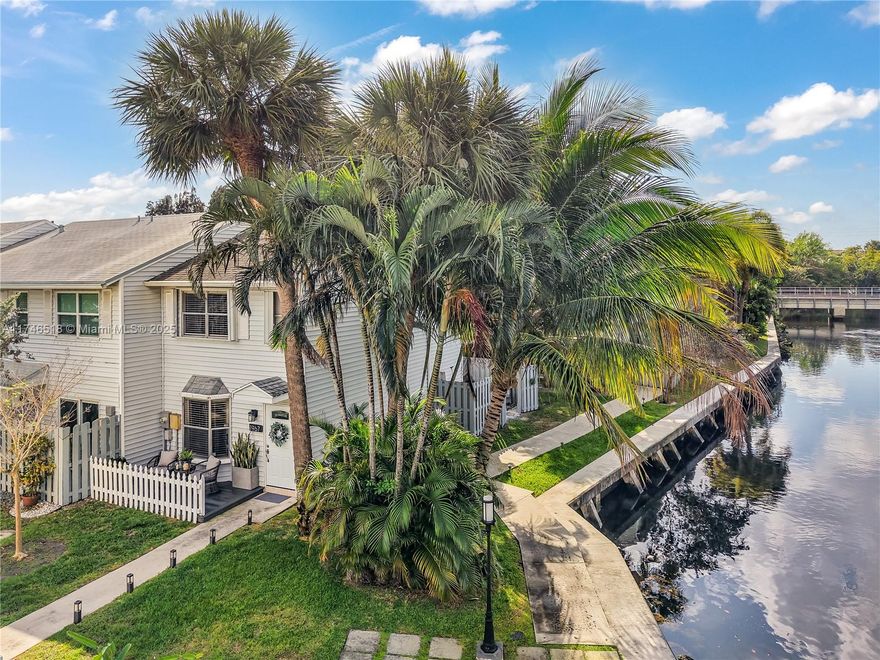 Experience the best of Fort Lauderdale waterfront living in this beautifully renovated 2-story townhome overlooking the river and across from Colohatchee State Park. Just a short walk to Wilton Drive and easy access to Whole Foods, Trader Joe’s, Publix, the Galleria Mall, and Fort Lauderdale’s stunning beaches, all just a few minutes away. Elegant finishes throughout, modern kitchen, and stylish 2.5 bathrooms, this home is perfect for entertaining or unwinding while enjoying breathtaking sunsets from your private patio. Whether you're looking for a forever home or a seasonal retreat, this residence offers the perfect blend of comfort, nature, and city convenience.