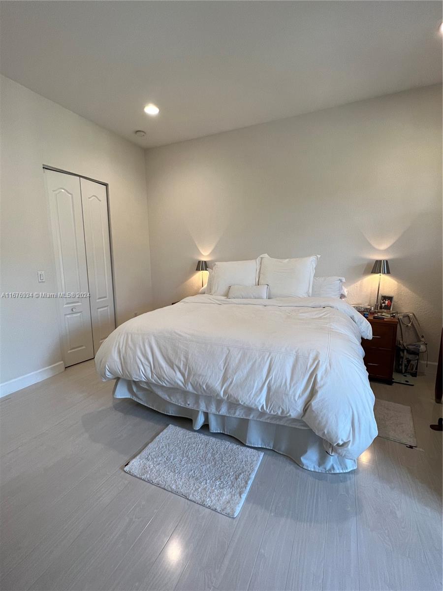 MEADOW PINES - Residential