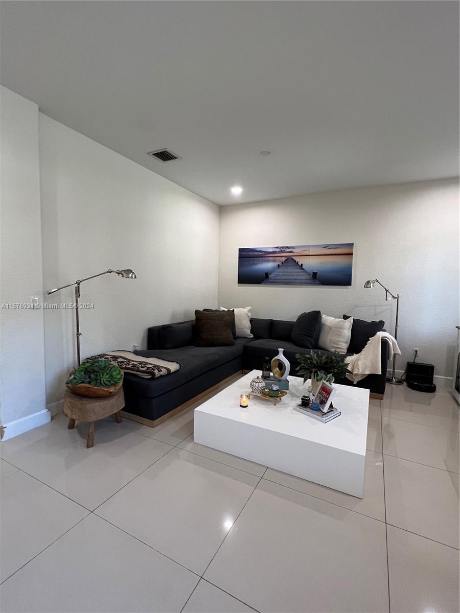 MEADOW PINES - Residential