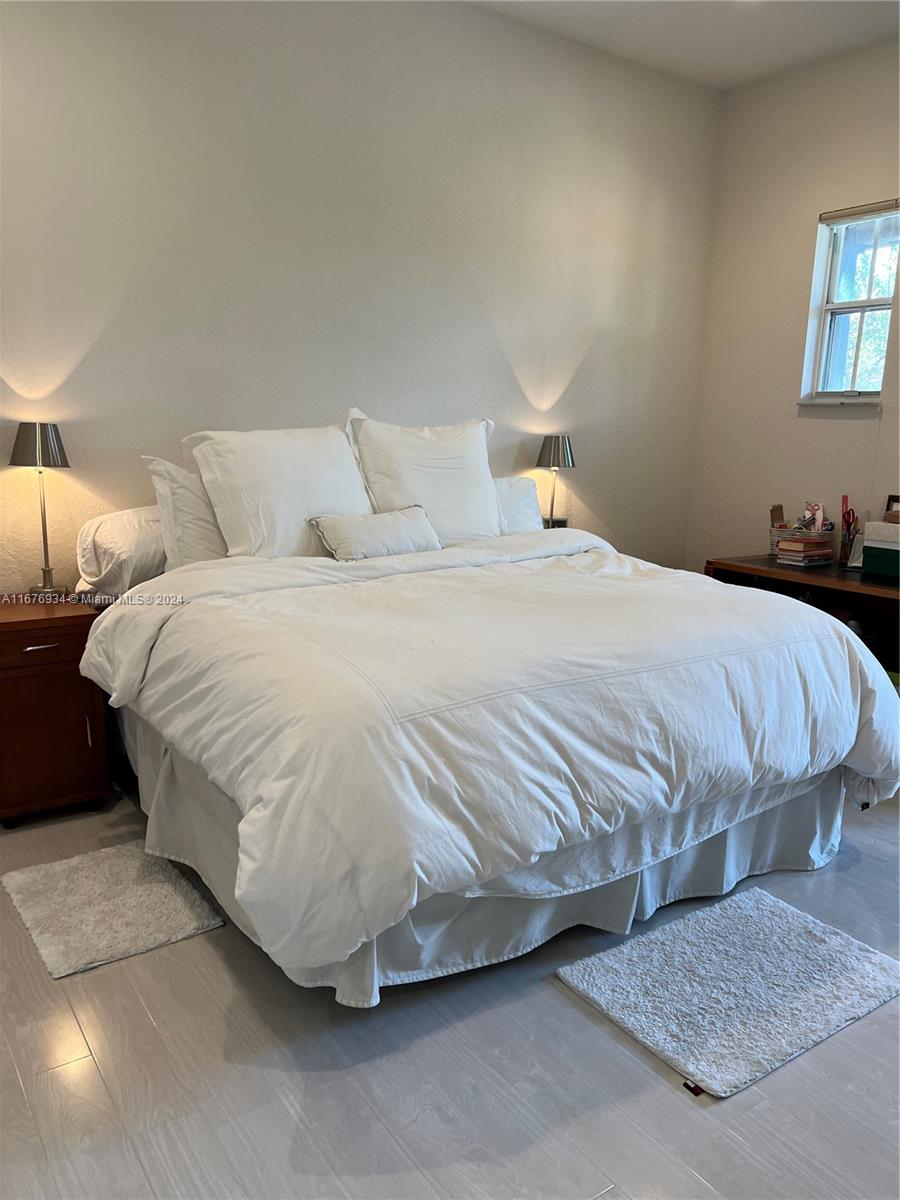 MEADOW PINES - Residential