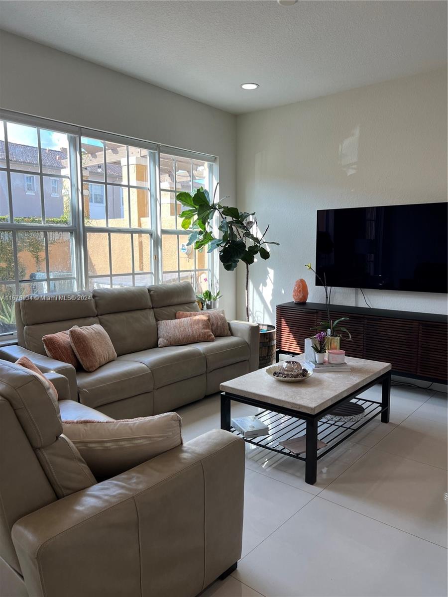 MEADOW PINES - Residential