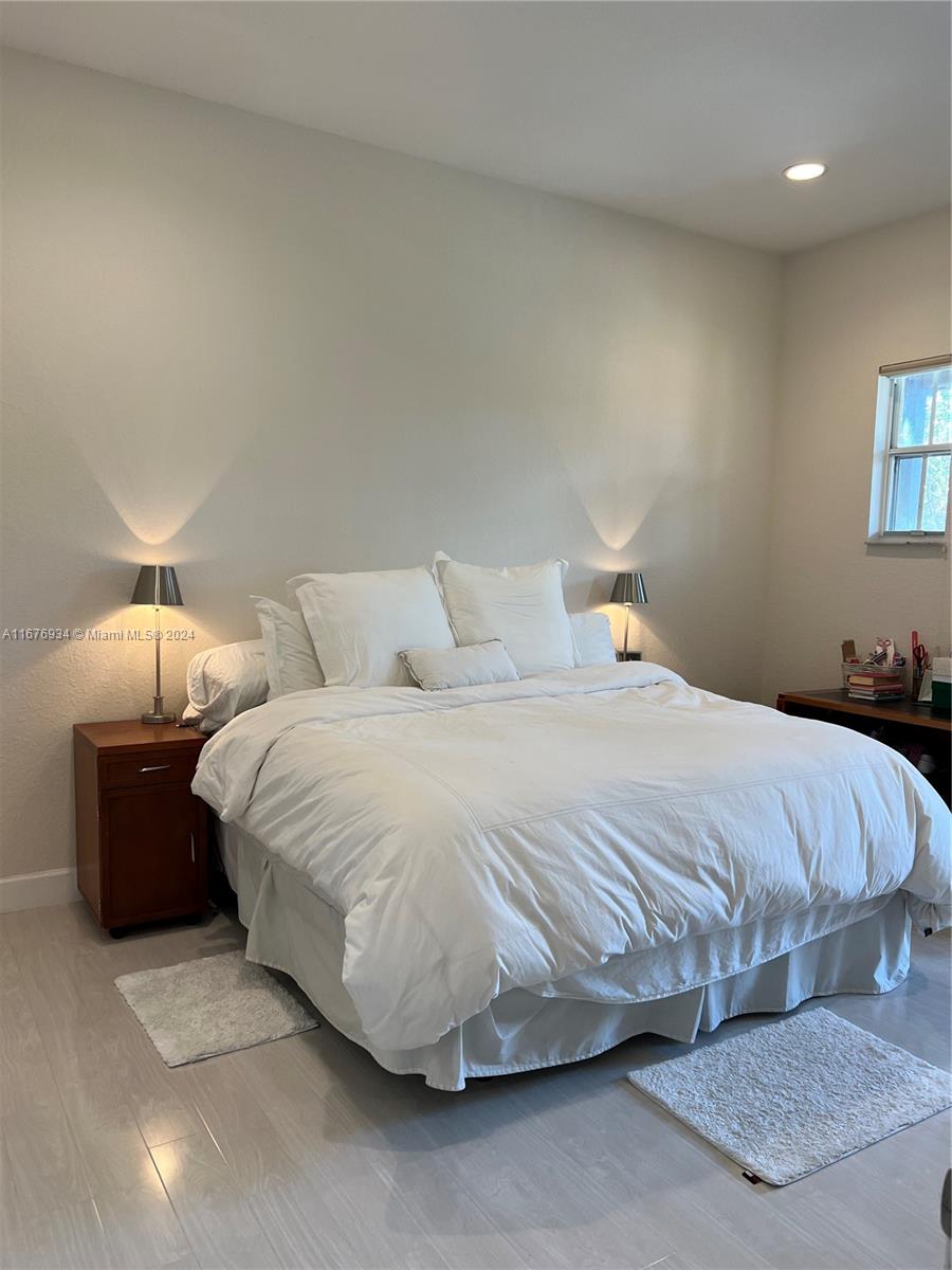 MEADOW PINES - Residential