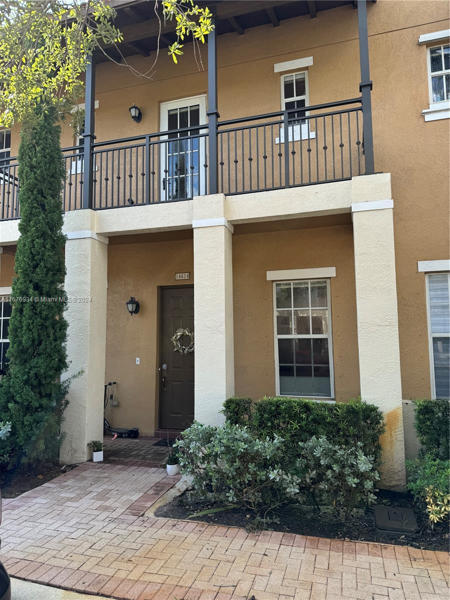 MEADOW PINES - Residential