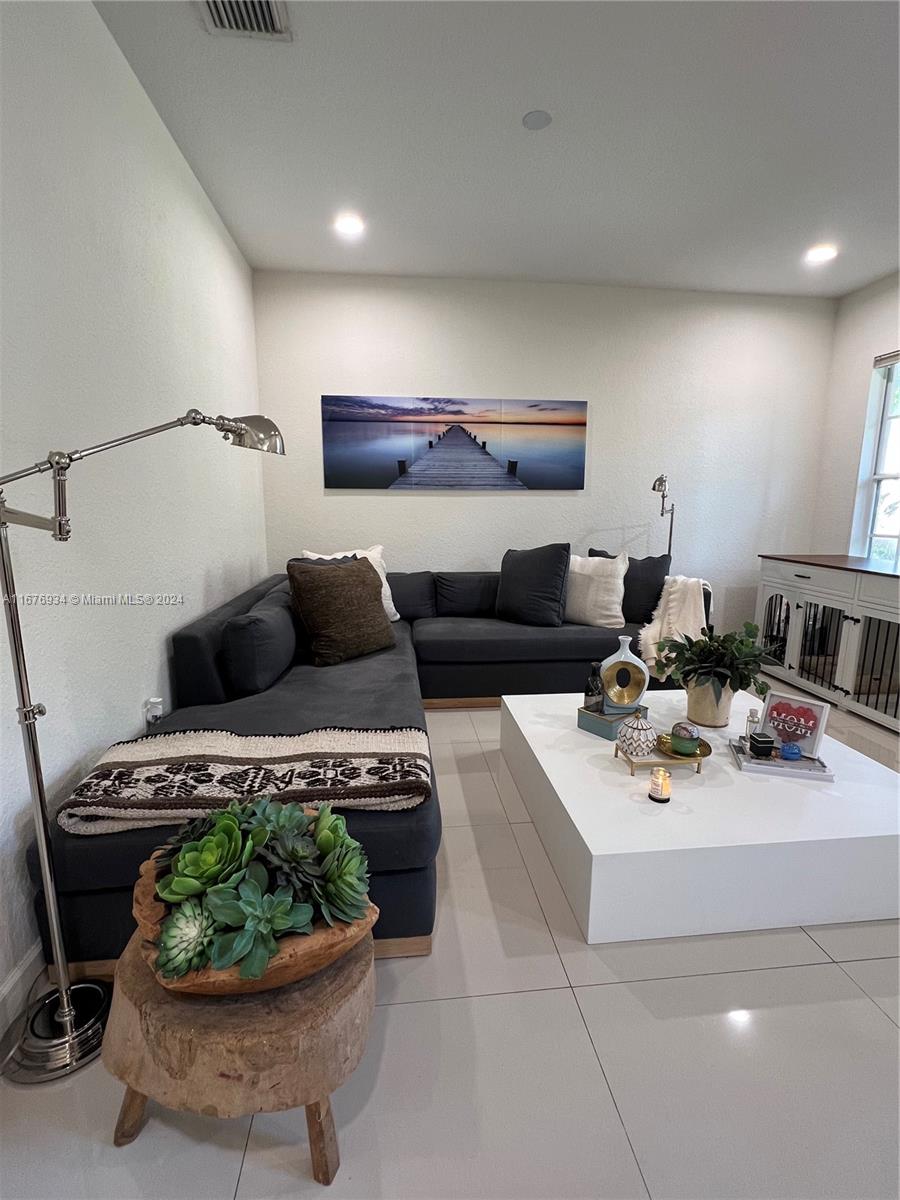 MEADOW PINES - Residential