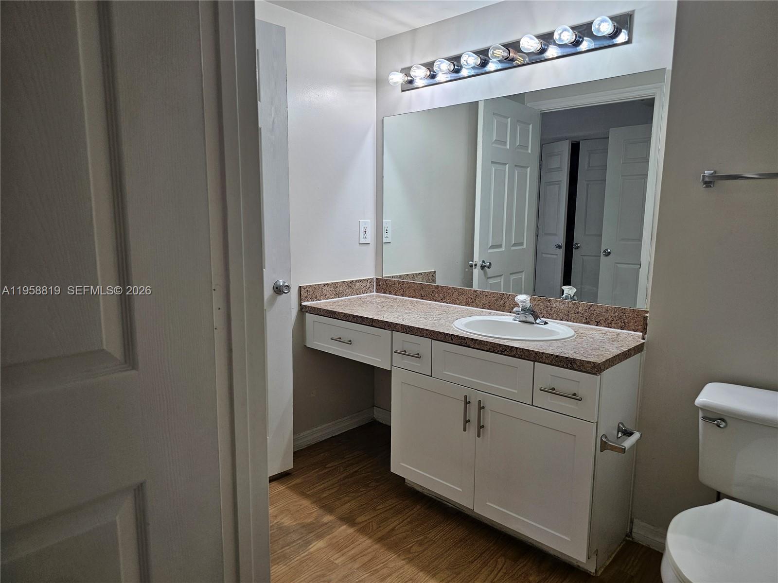 MARQUESA CONDO - Residential Lease