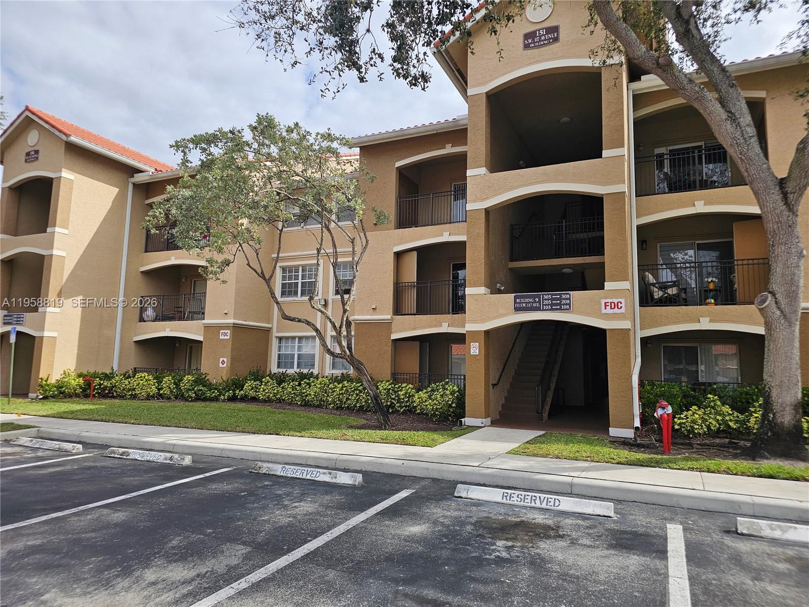 MARQUESA CONDO - Residential Lease