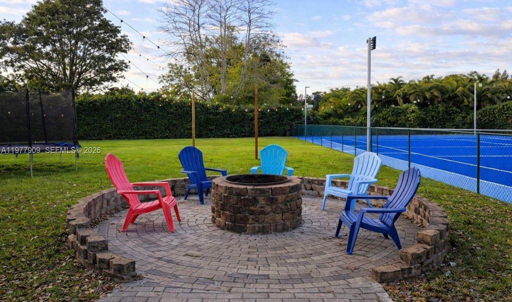 Photo of 11300 NW 5th St #0, Plantation, FL 33325 (MLS # A11977909)