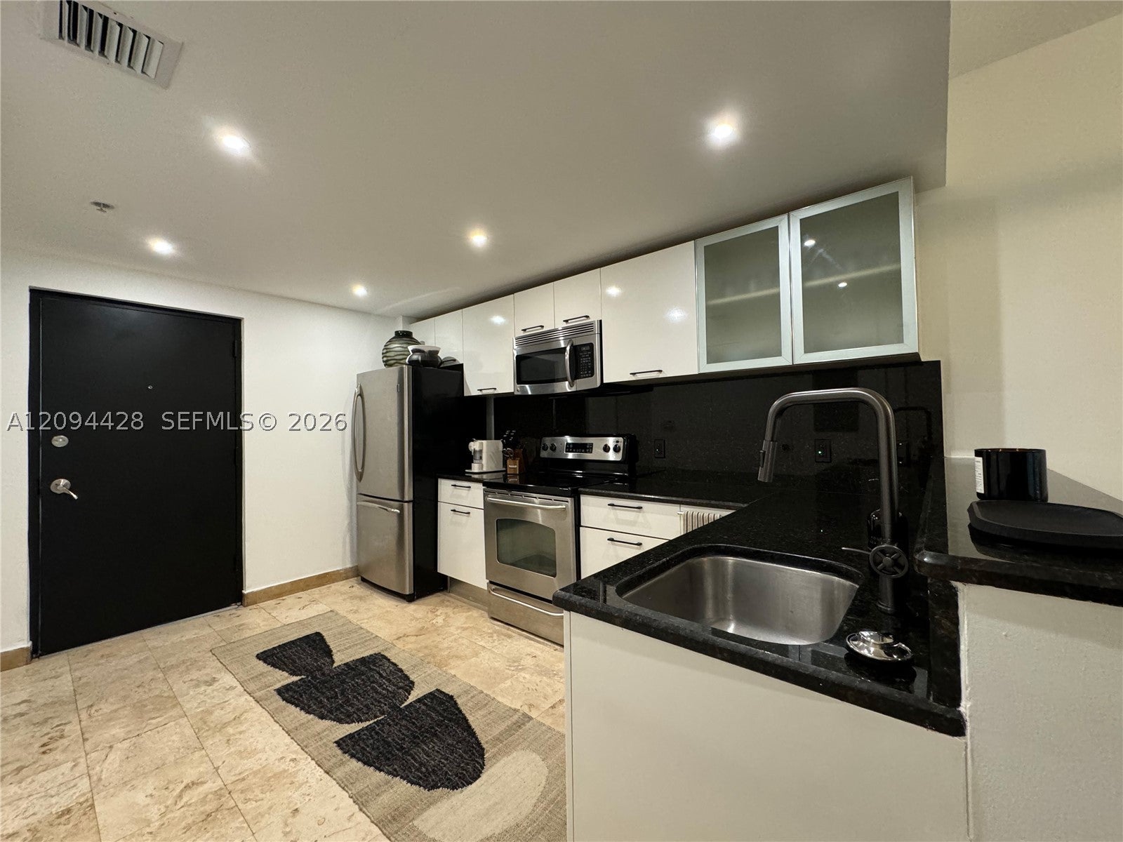 3339 Virginia St 327