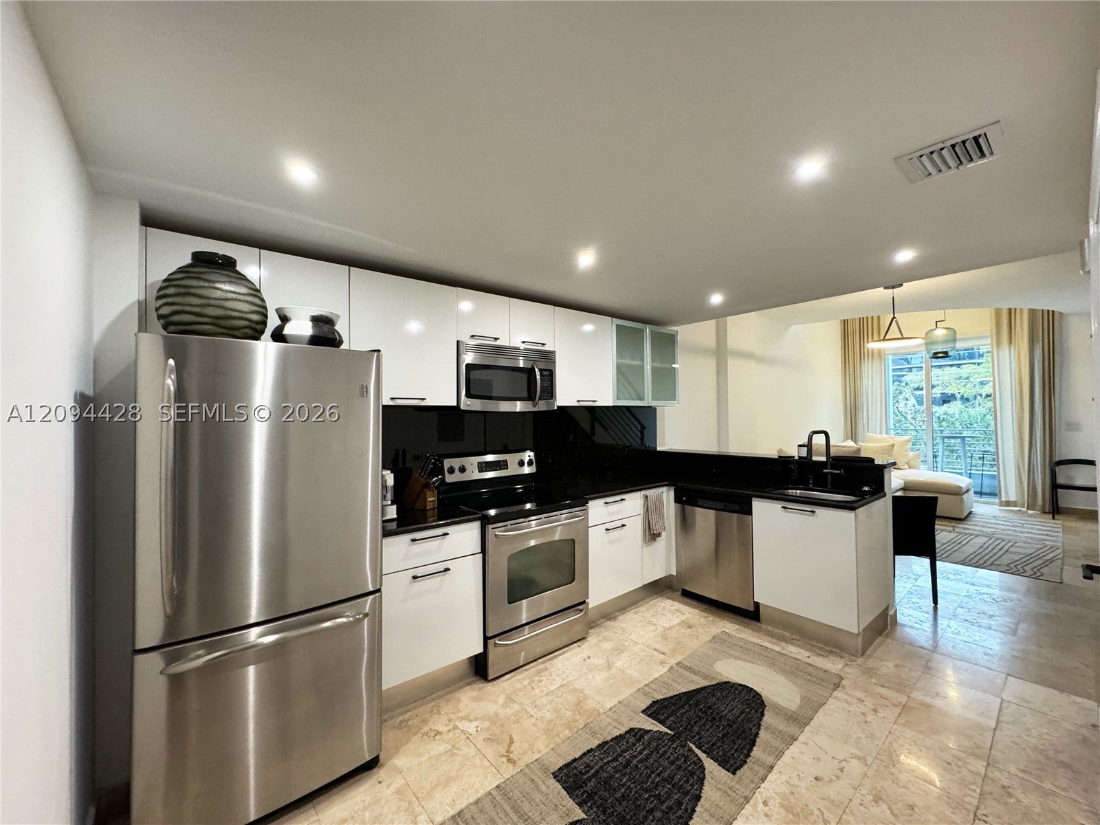 3339 Virginia St 327