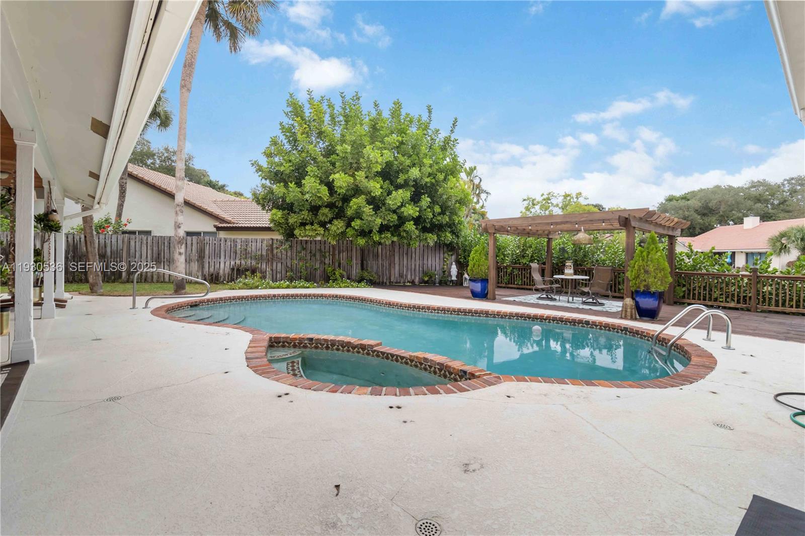 FAIRCREST HEIGHTS - Residential