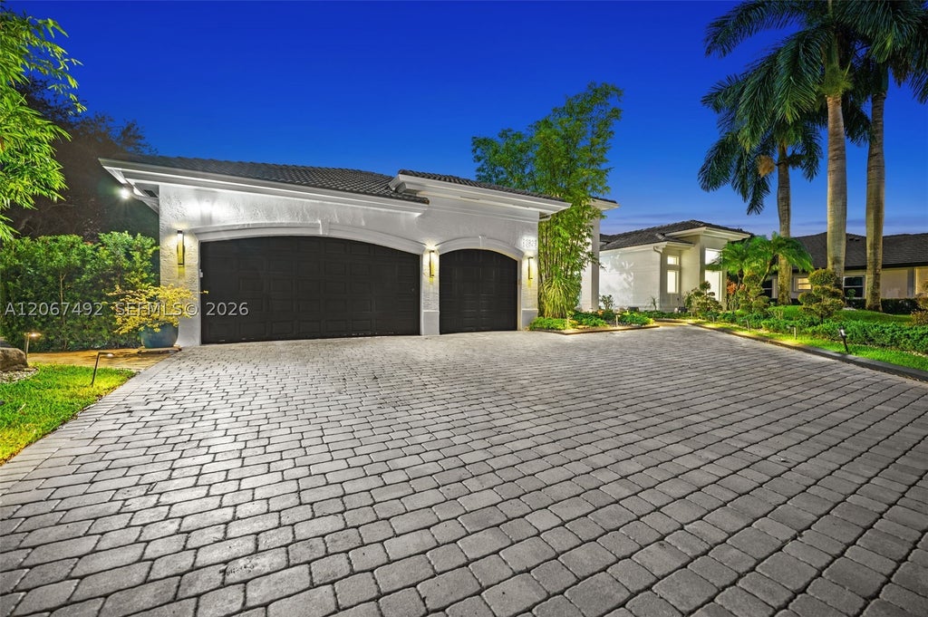Photo of 3829 Gulfstream Way, Davie, FL 33328 (MLS # A12067492)