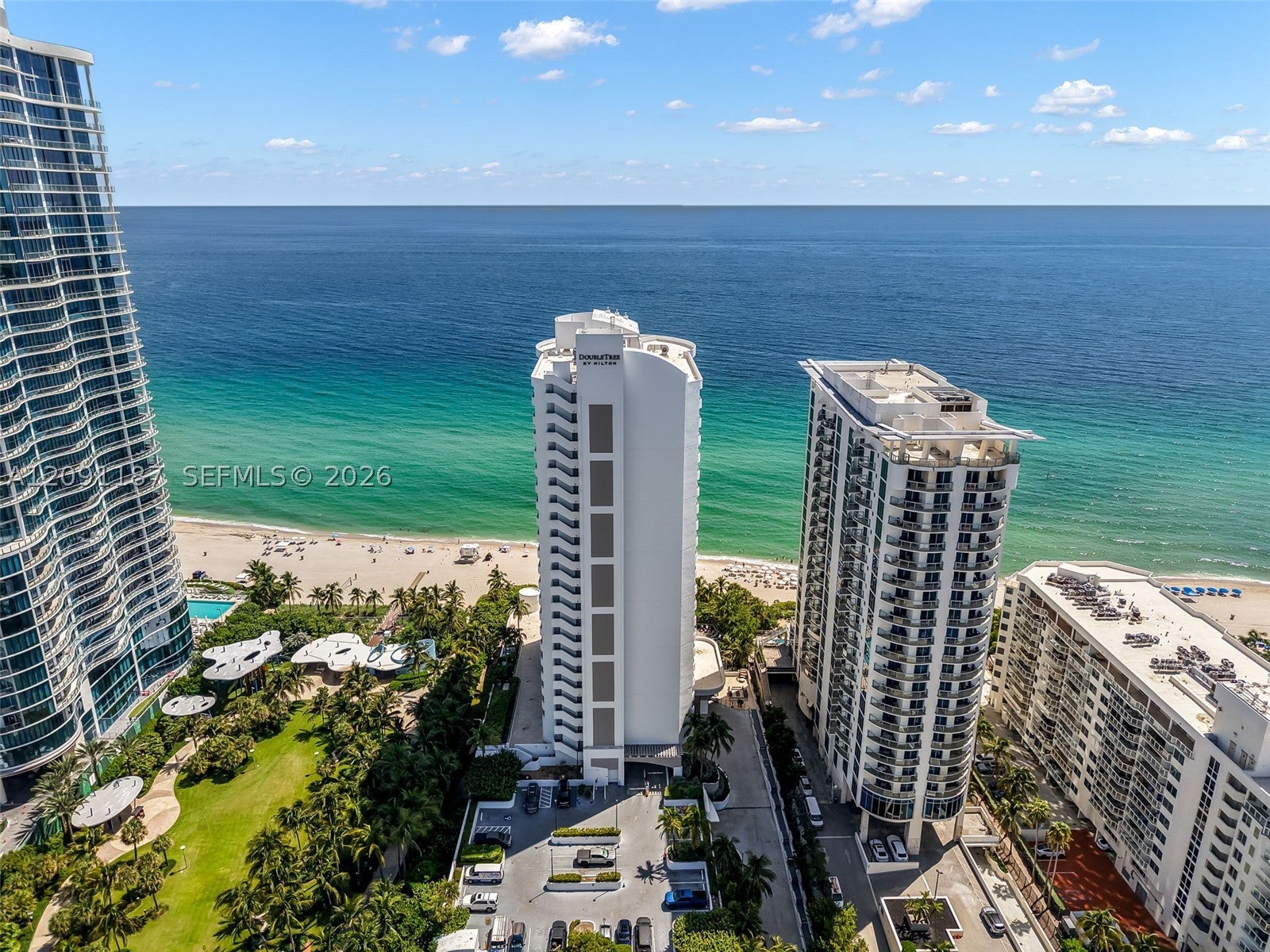 17375 Collins Ave 1404