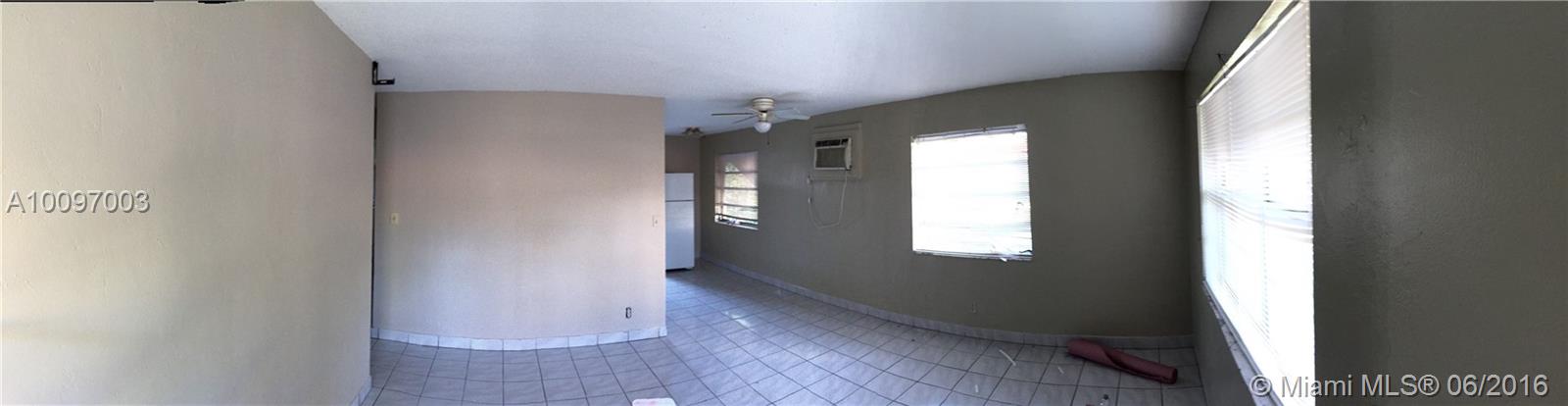 North Hollywood 4-1 B - Residential Lease