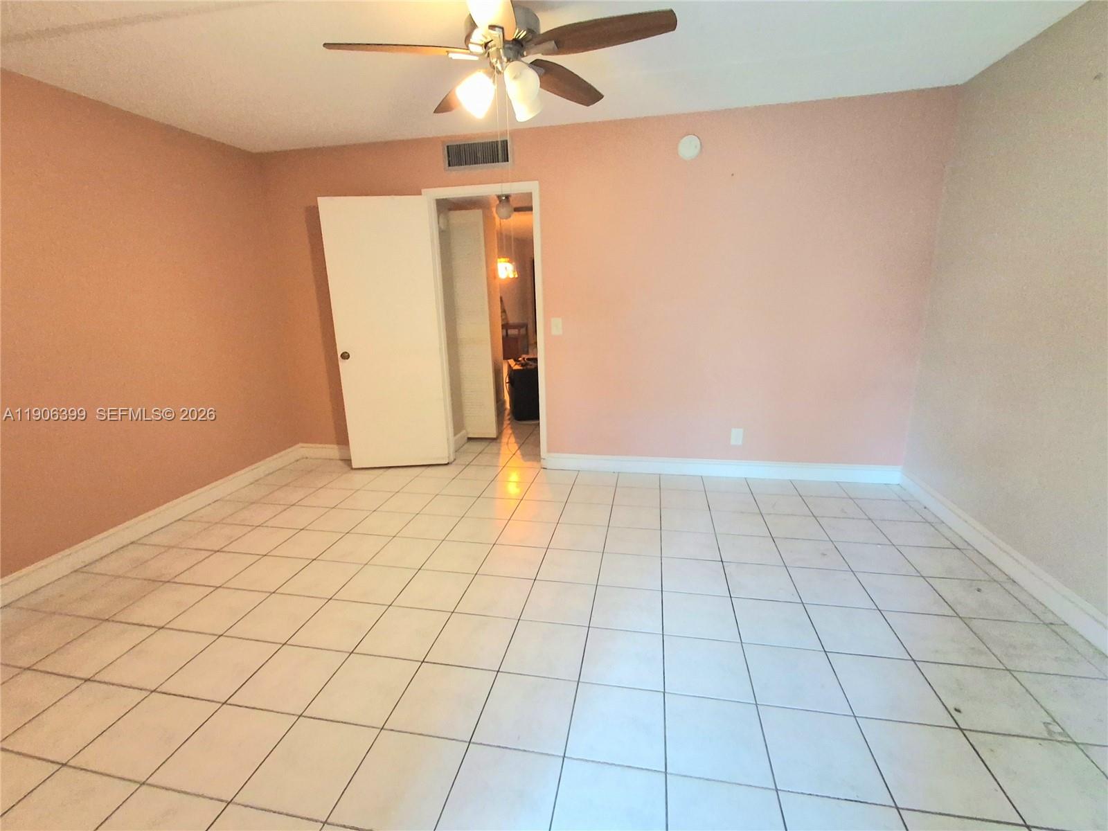 REGAL PALMS VICTORIA COND - Residential