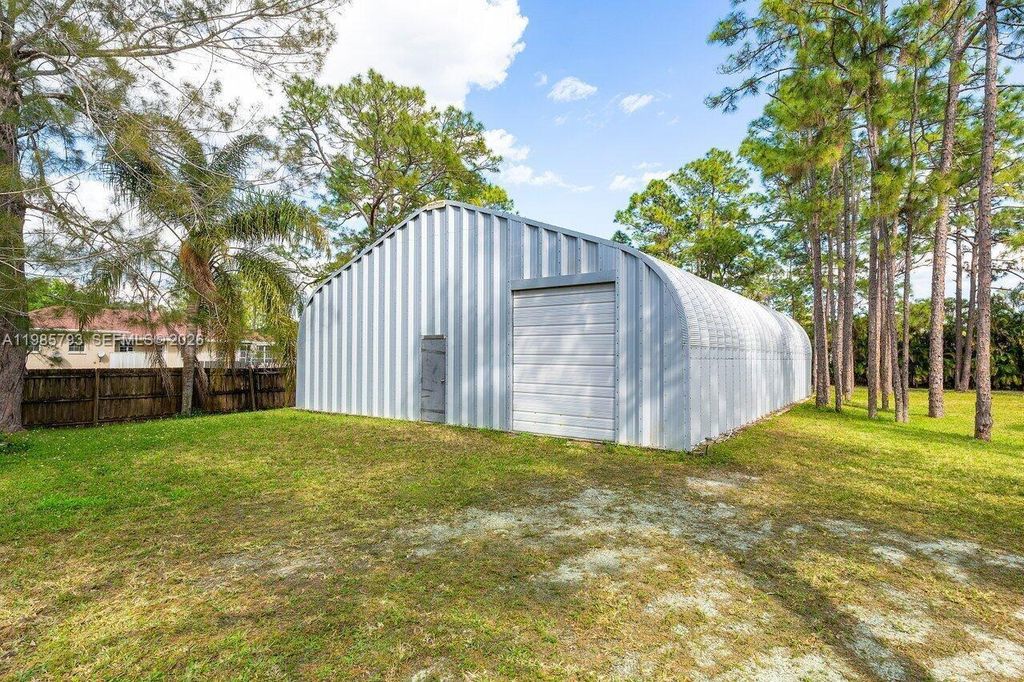 Photo of 17315 N 60th Ln N, Loxahatchee, FL 33470 (MLS # A11985793)